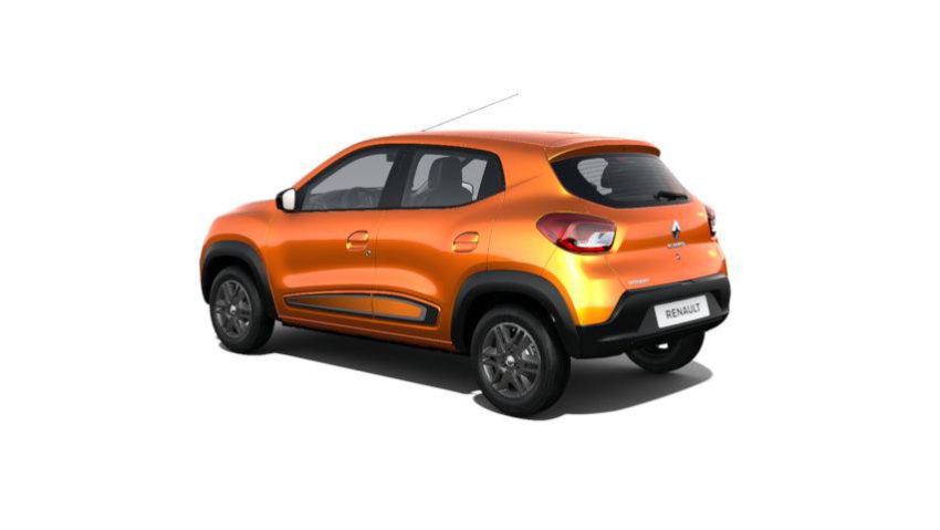 Renault Kwid laranja visto desde a traseira