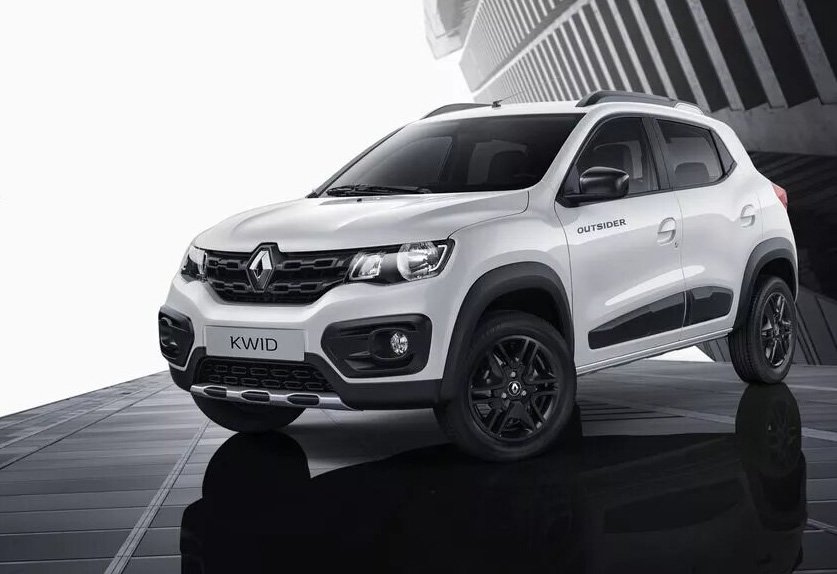 Renault Kwid Branco em piso preto visto desde a dianteira