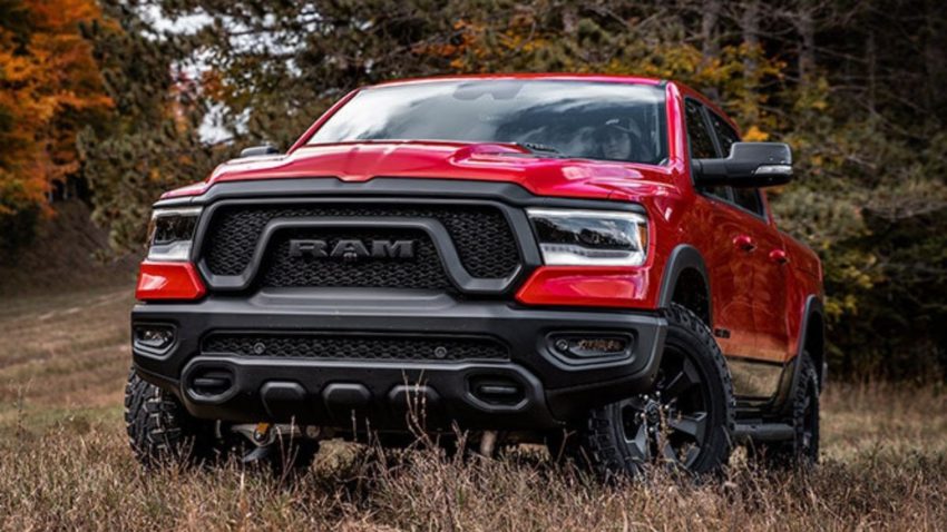 Ram 1500 Rebel dianteira