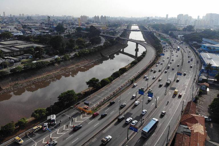 marginal tietê pista local e expressa