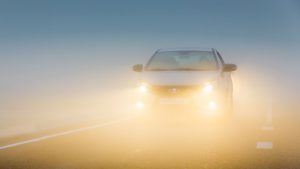 farol de neblina do carro